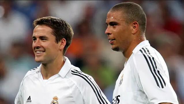 他在面对世 他在面对世